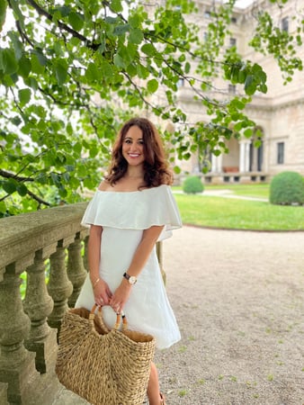 Samira Malek photo 6