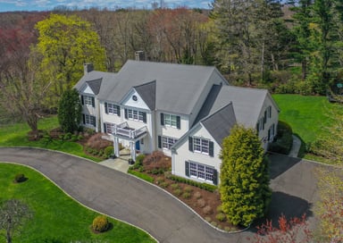 11 Huckleberry Lane