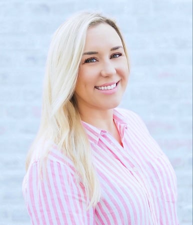 Erika Raffles photo 7