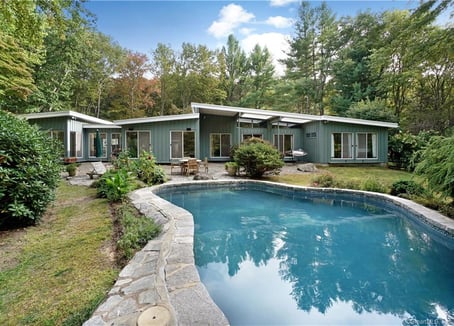 20 Crestview (incl. 19 & 24) Drive