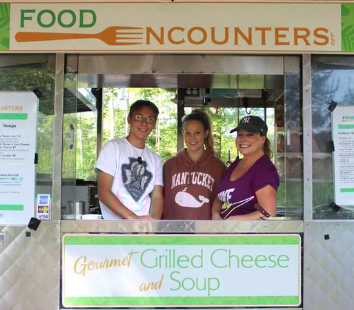 Diane DeVries photo 7