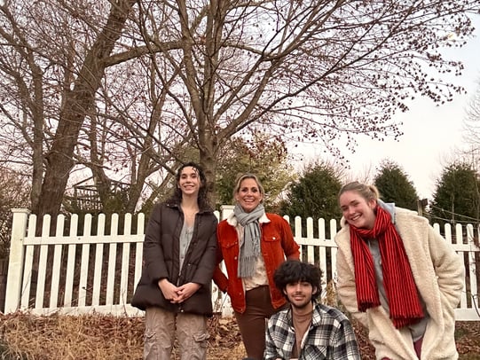 Caroline Besancon photo 1