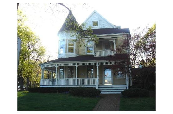 462 Riverside Avenue