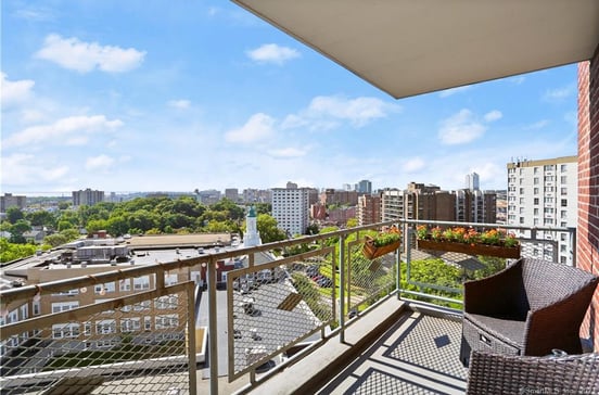 71 Strawberry Hill Avenue #1110