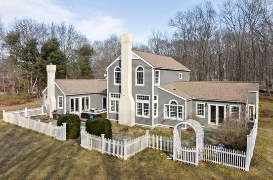 40 Burr Road