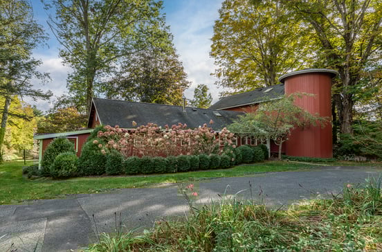 117 Looking Glass Hill Road