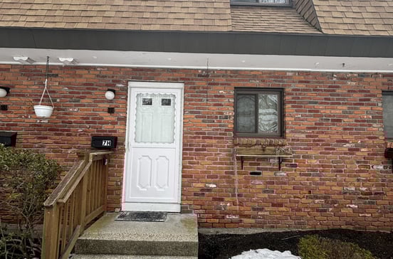 11 King Arthur Drive #7H