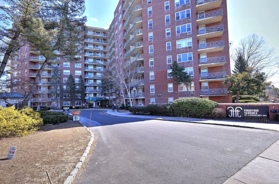 71 Strawberry Hill Avenue #802