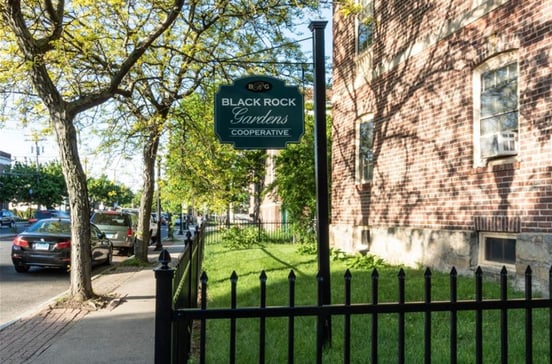 2811 Fairfield Avenue #1