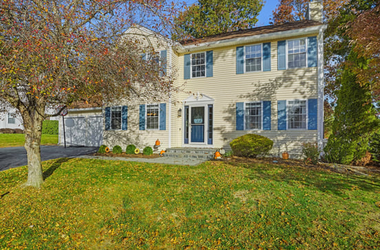 2 Great Oak Farm Road