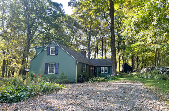 17 New Preston Hill Road