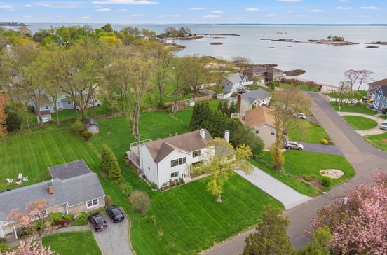 80 Soundview Drive