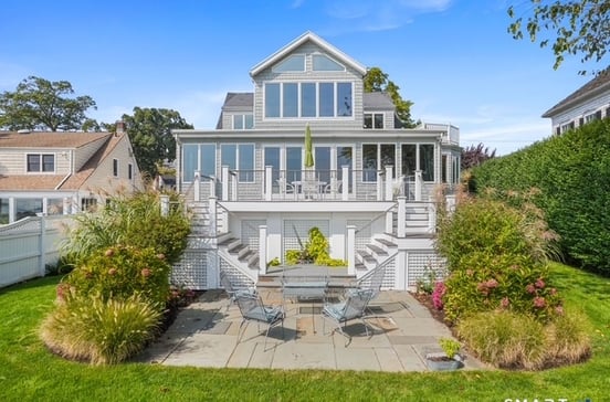 58 Shorefront Park