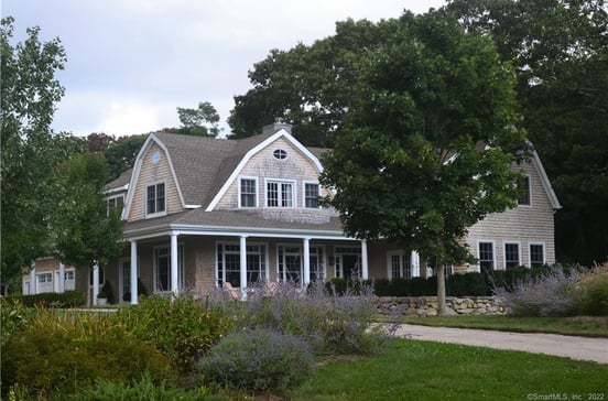 8 School House Road