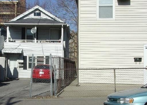 197 Stillwater Avenue