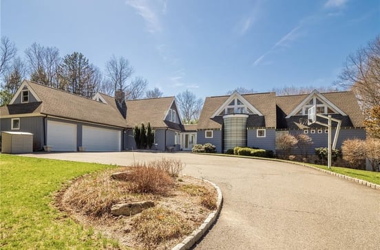 26 Hickory Hill Road