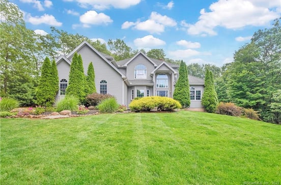 15 Barbaras Way