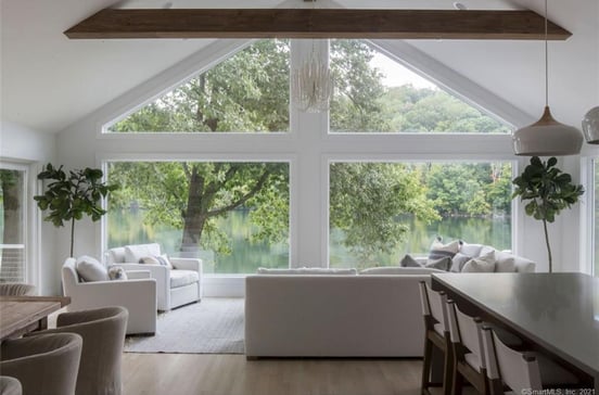 6 Chimney Point Road