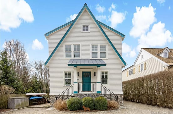 340 Compo Road South