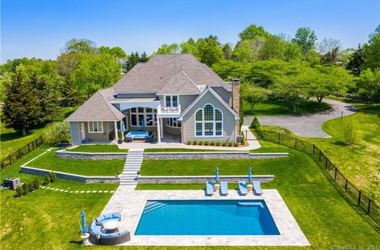 1355 Pequot Trail