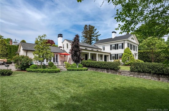 2 West Mystic Avenue