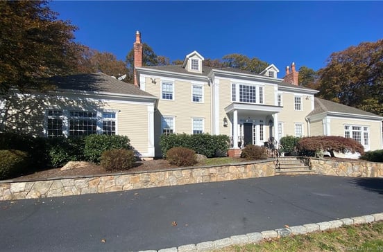 15 Riverside Lane