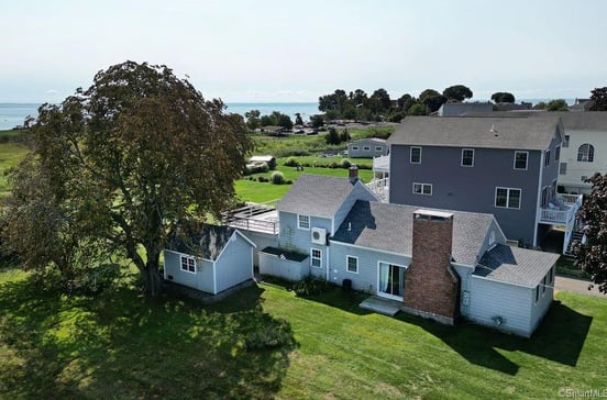 86 Seaside Avenue