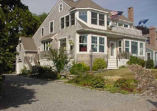 49 Island Circle South