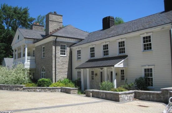 637 Valley Road