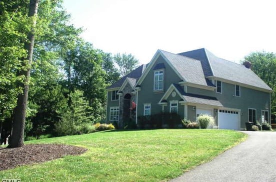 68 Charter Ridge Drive