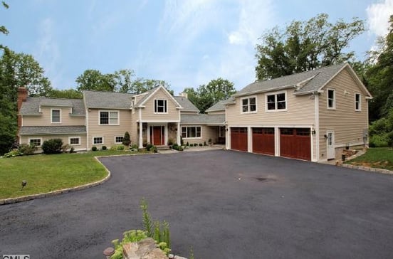 970 Ponus Ridge