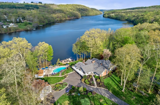 26 Hidden Brook Drive