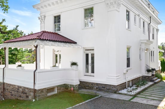 1475 Roosevelt Place