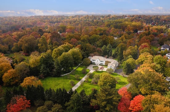 6 Stoneleigh Manor Lane