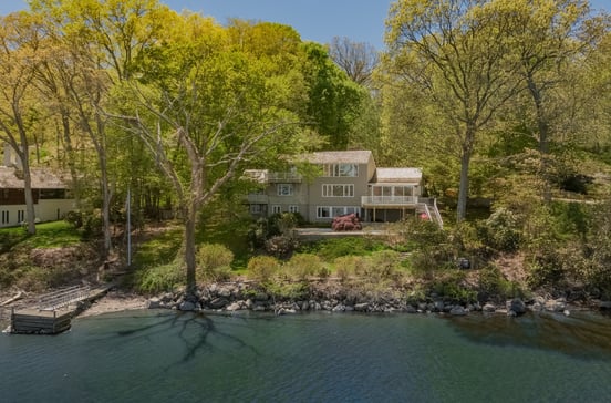 46 Crosstrees Hill Road