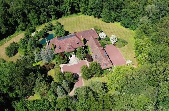 4 Cowdray Park Drive