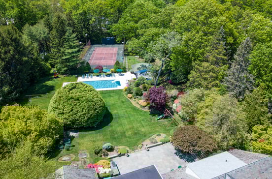 41 Winged Foot Drive