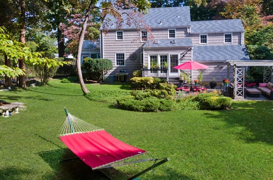 955 Pelhamdale Avenue