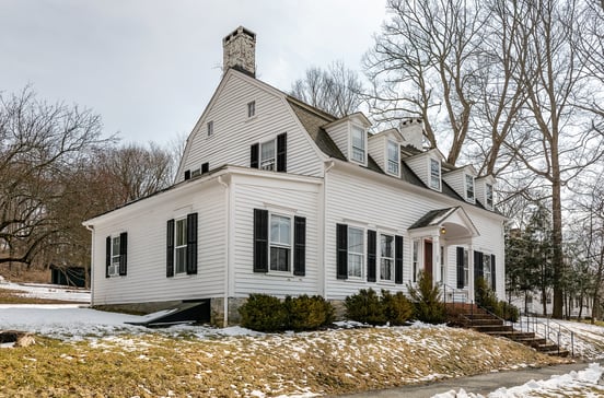 62 Upper Main Street