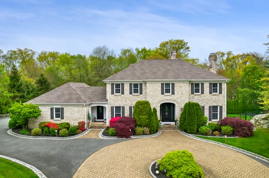 25 Mount Holly Drive