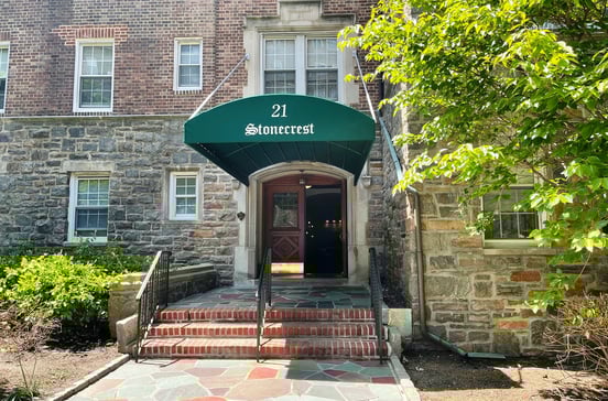 21 N Chatsworth Avenue #7J