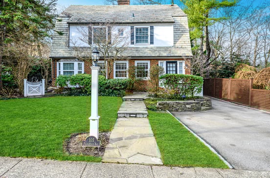 105 Pelhamdale Avenue