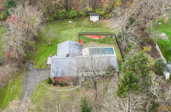 295 Wilton Road East