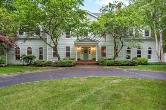 99 Laurel Cliffs Road