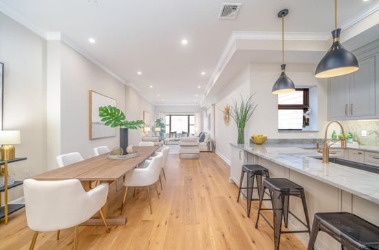 613 Hudson Street #2