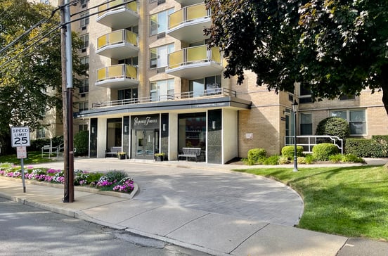 1 Strawberry Hill Court #APT 9B