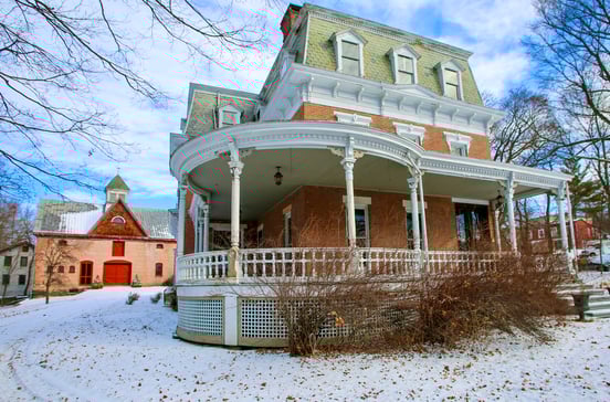 40 Main Street