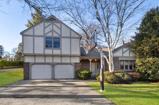 102 Carstensen Drive
