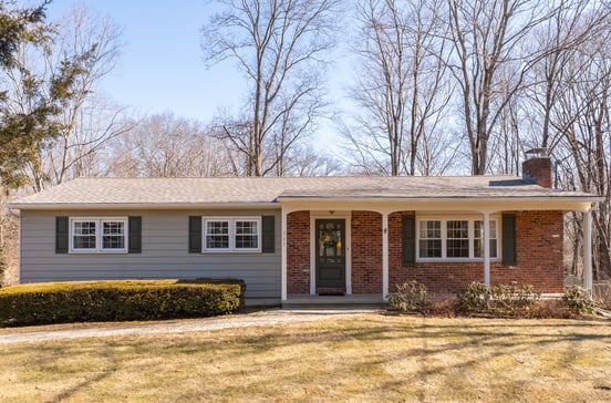 905 Little Meadow Road