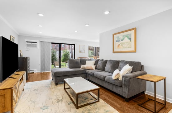 555 Central Park Avenue #102